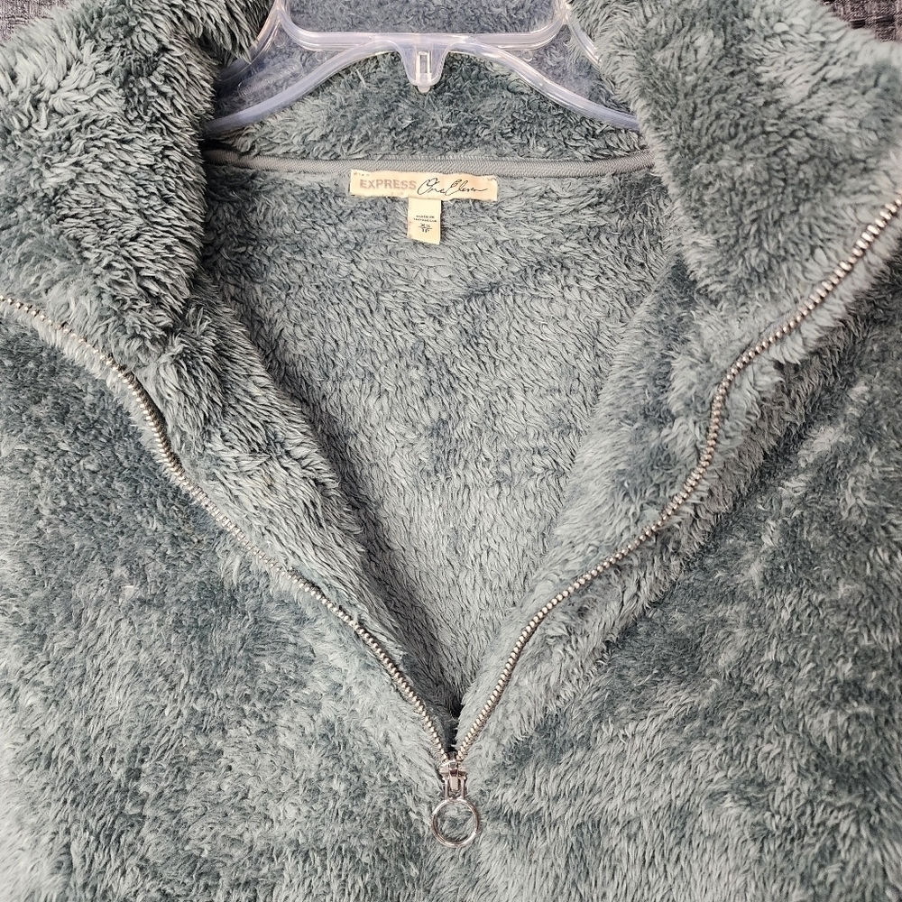 Bluish Green Soft Fuzzzy Oversized Long Sleeve By Express One Eleven Size XS - Picture 3 of 6